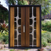 藍鯨新品 H4湖玉 玄關隔音門 鈦金緬甸柚木拼接大門