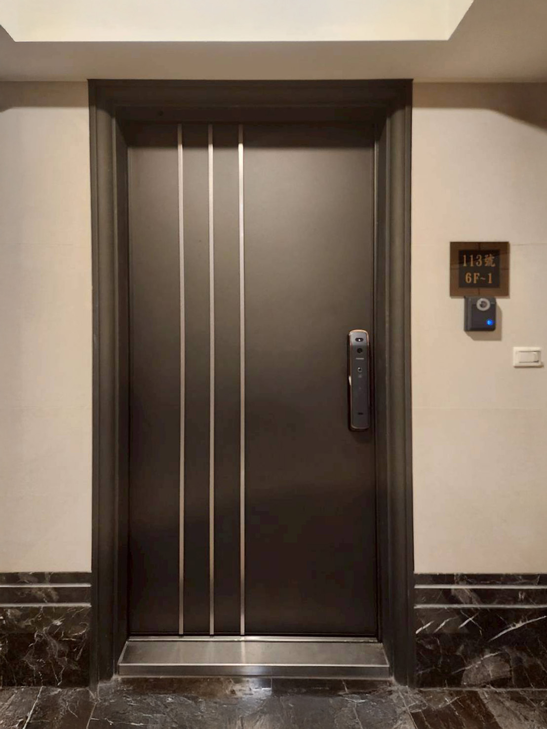 藍鯨隔音門-乾式施工套框案場-金宅