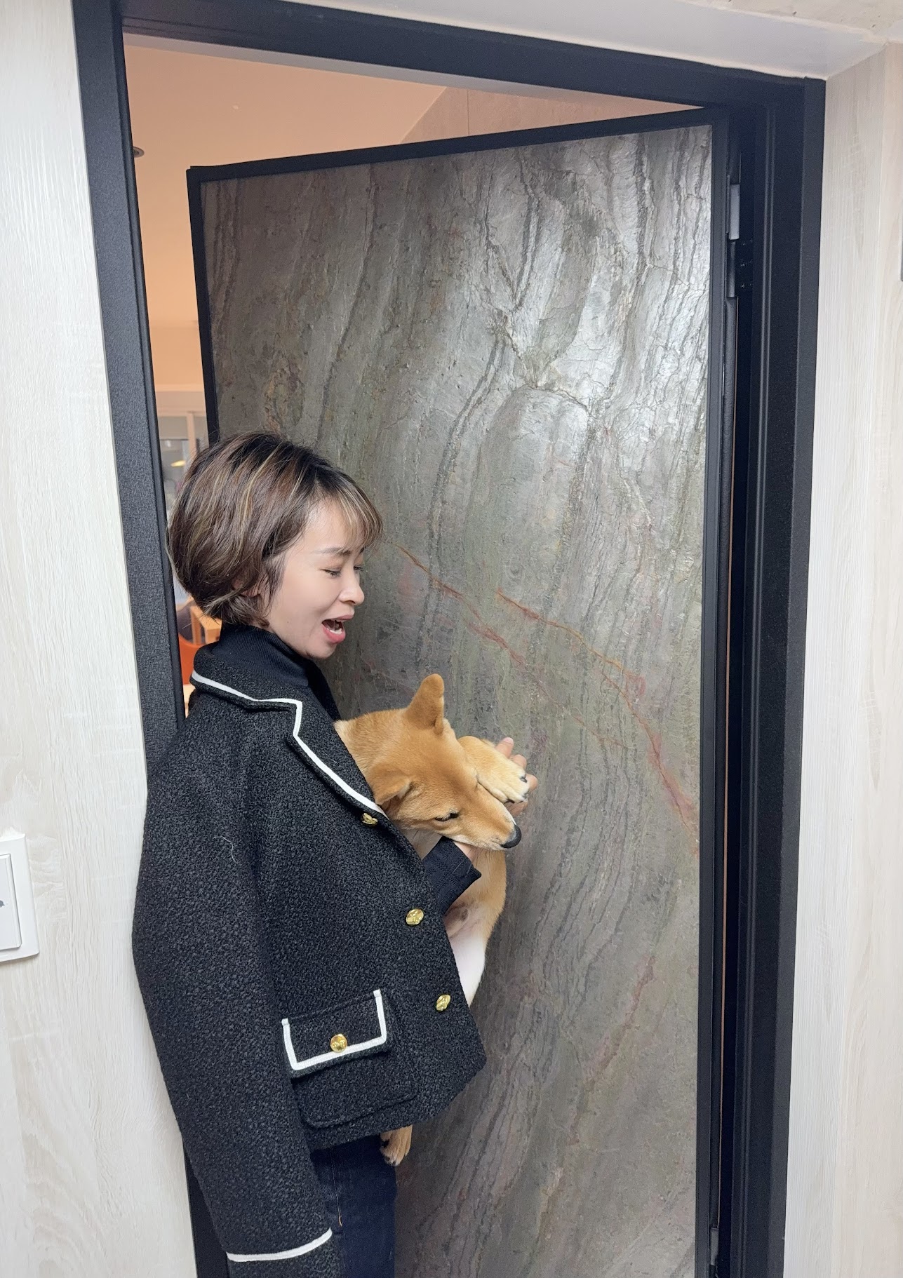 玄關大門 業主寵物隔音好評